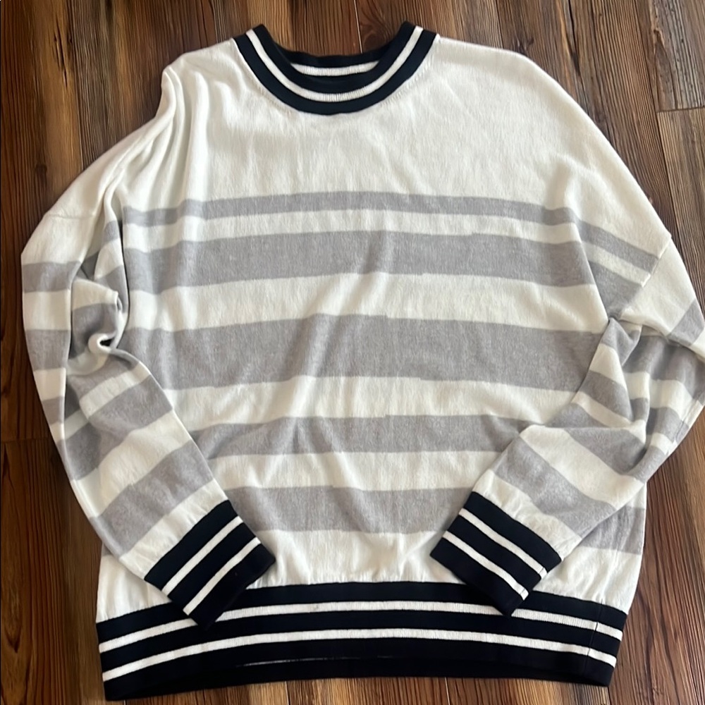 360 Cashmere Women's Sweater in Gray and White Stripes